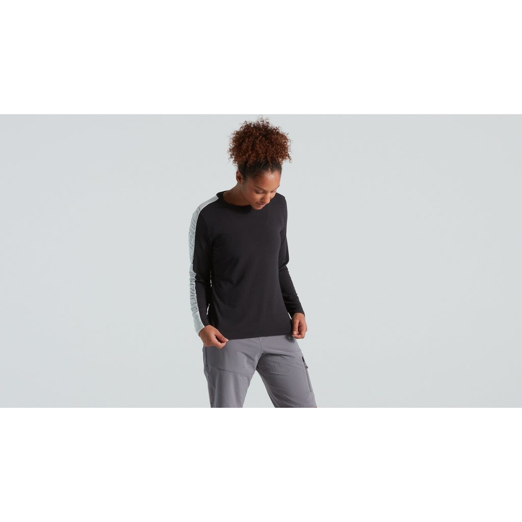 Women's Trail Cargo Shorts