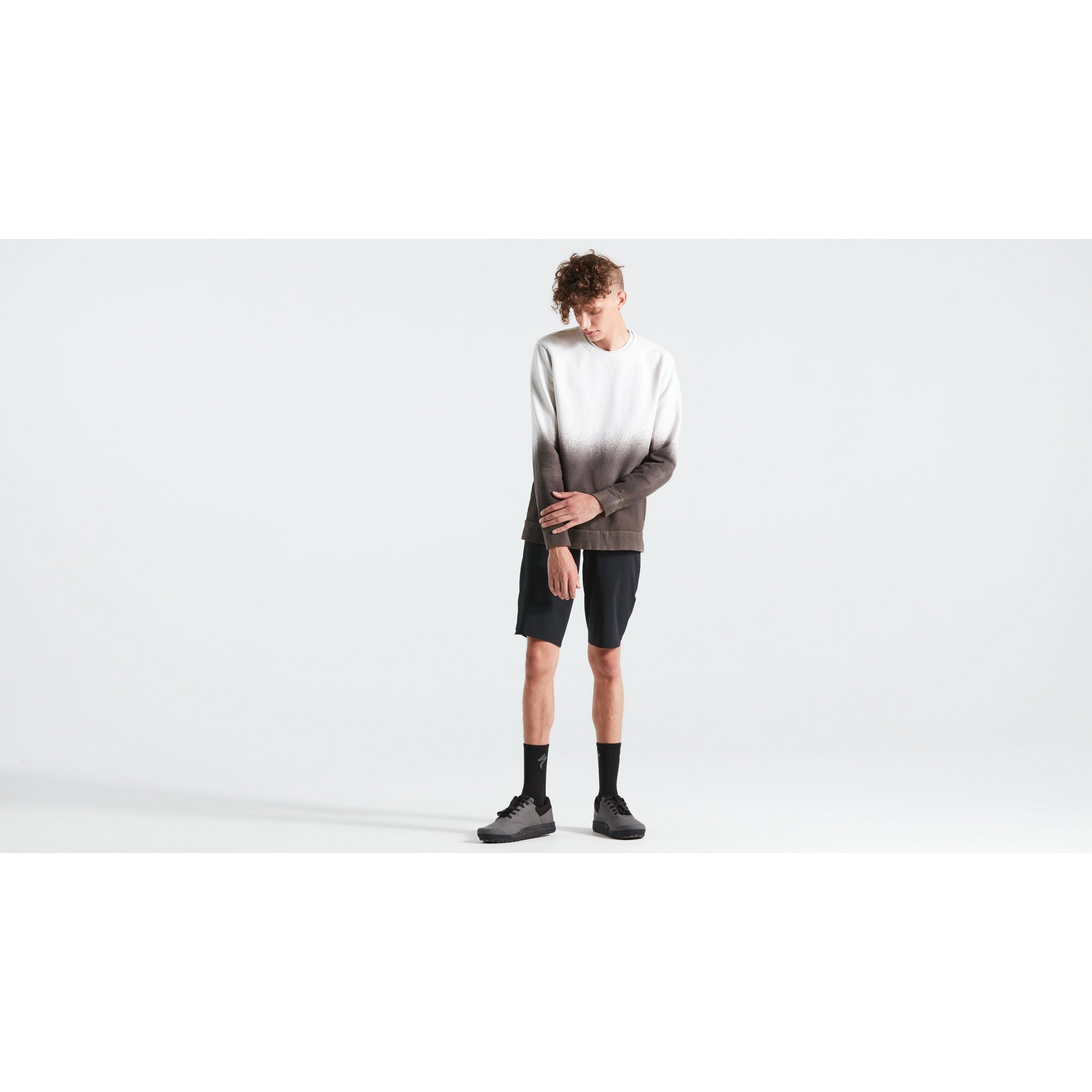 Men's Legacy Spray Long Sleeve Crewneck