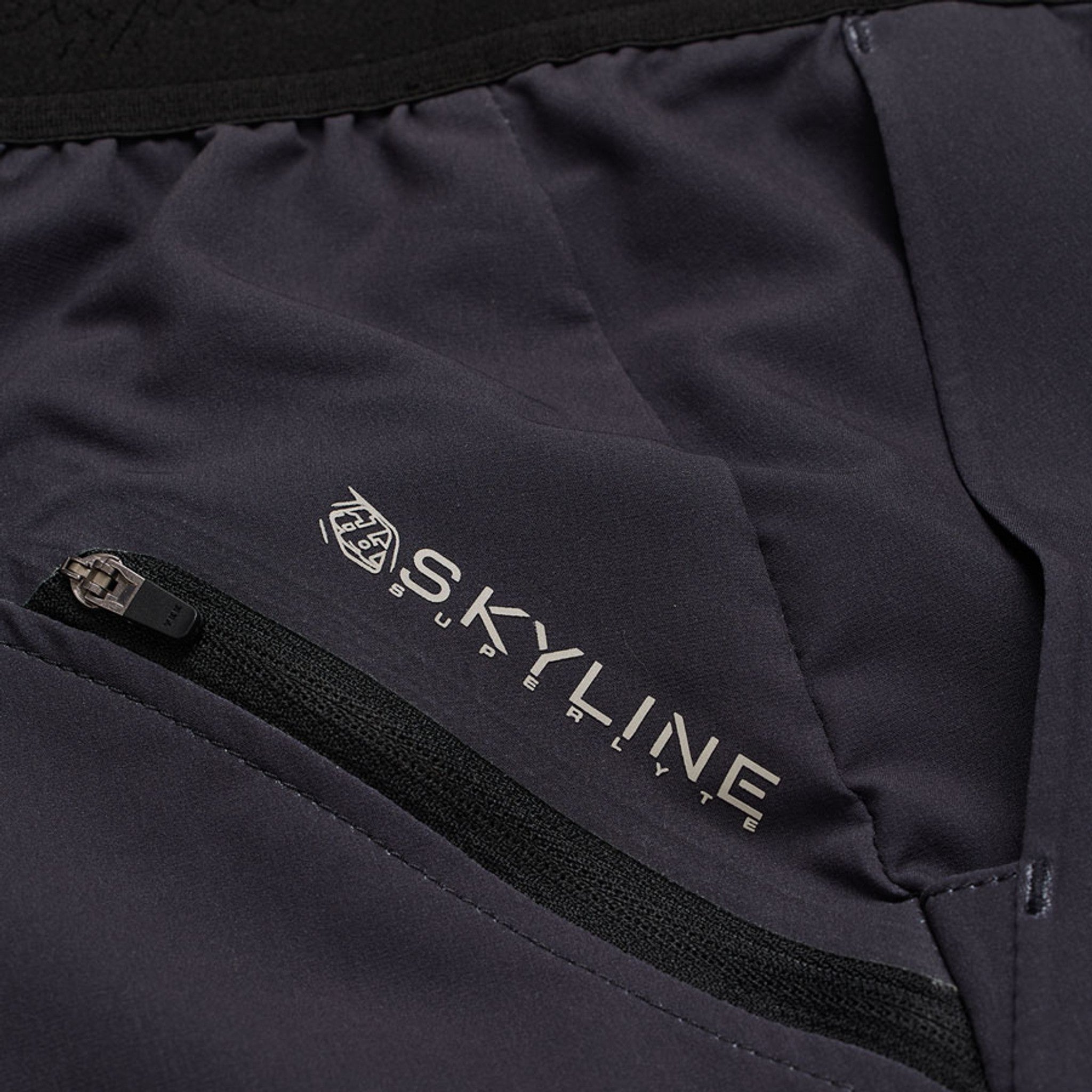 Skyline Superlyte Pants