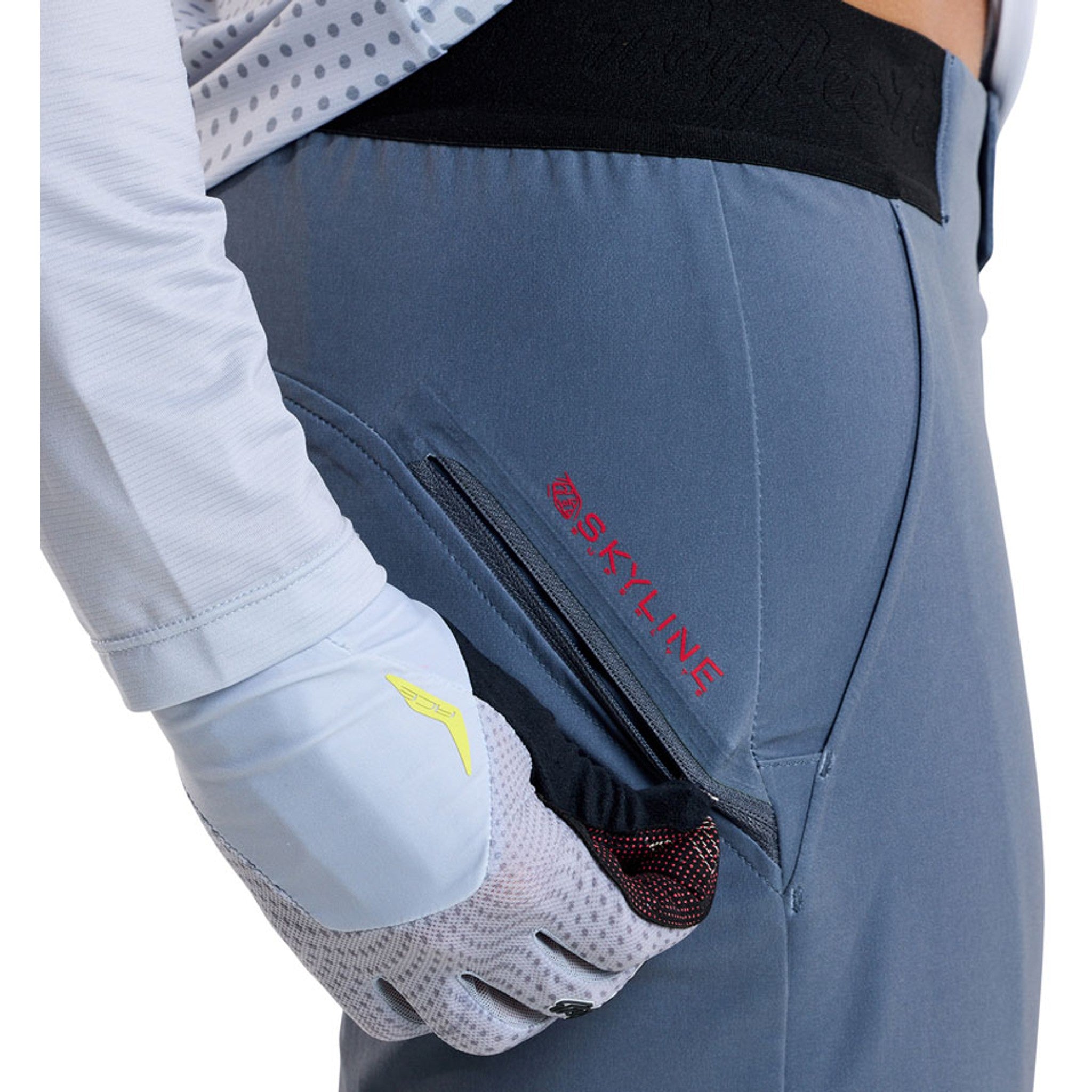 Skyline Superlyte Pants
