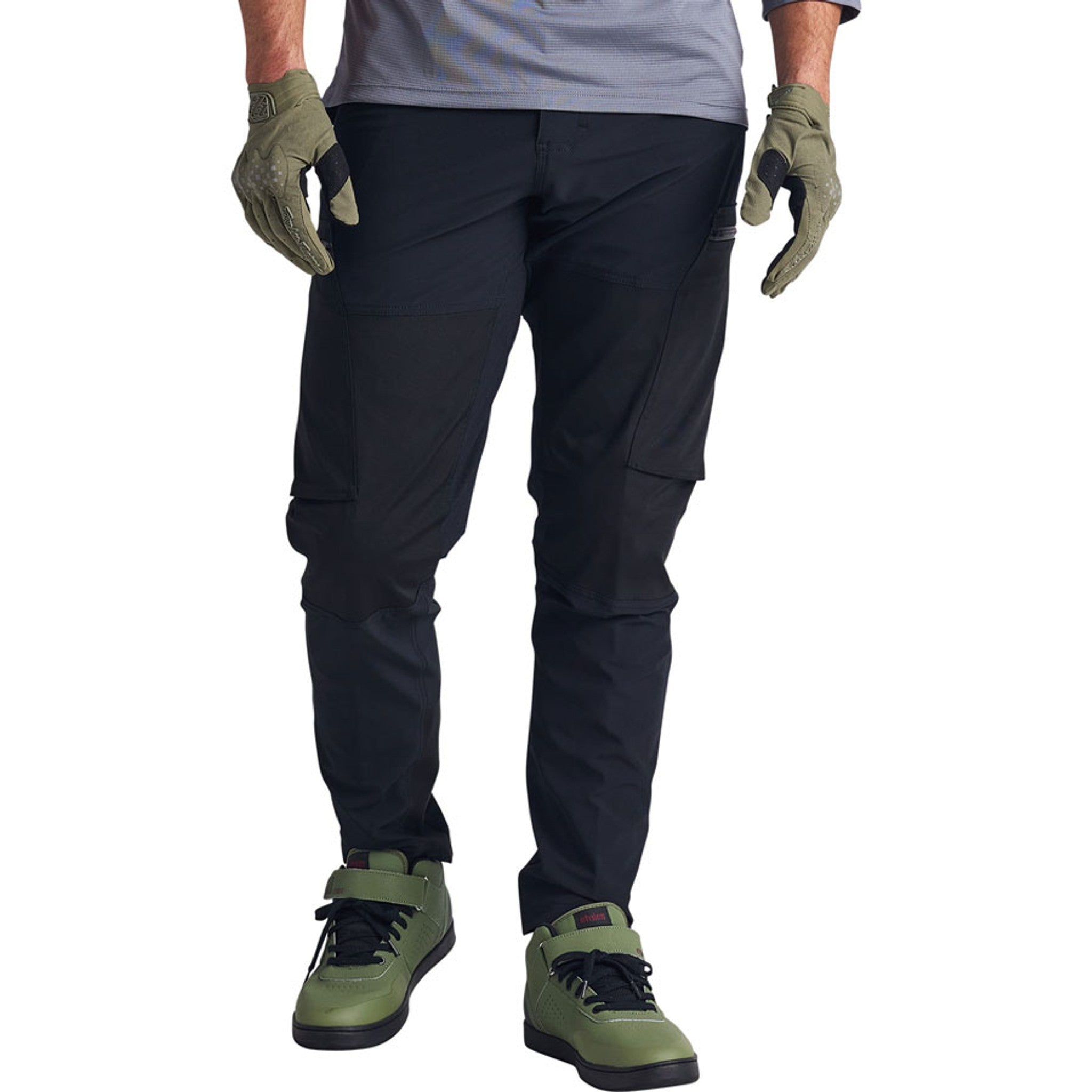 Ruckus Cargo Pants