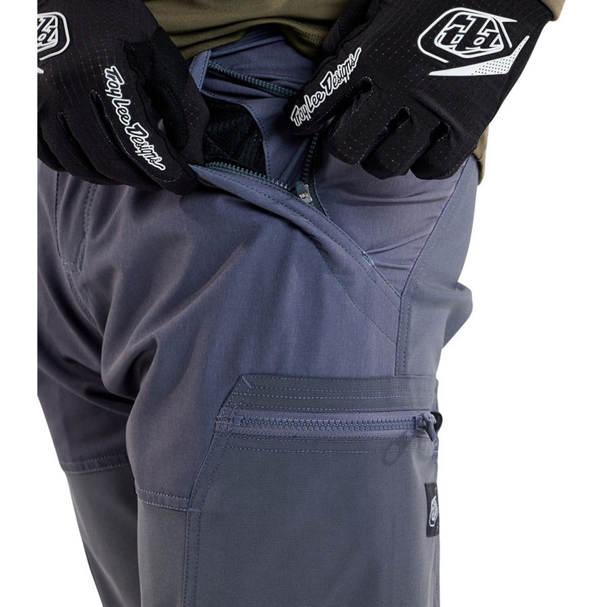 Ruckus Cargo Pants