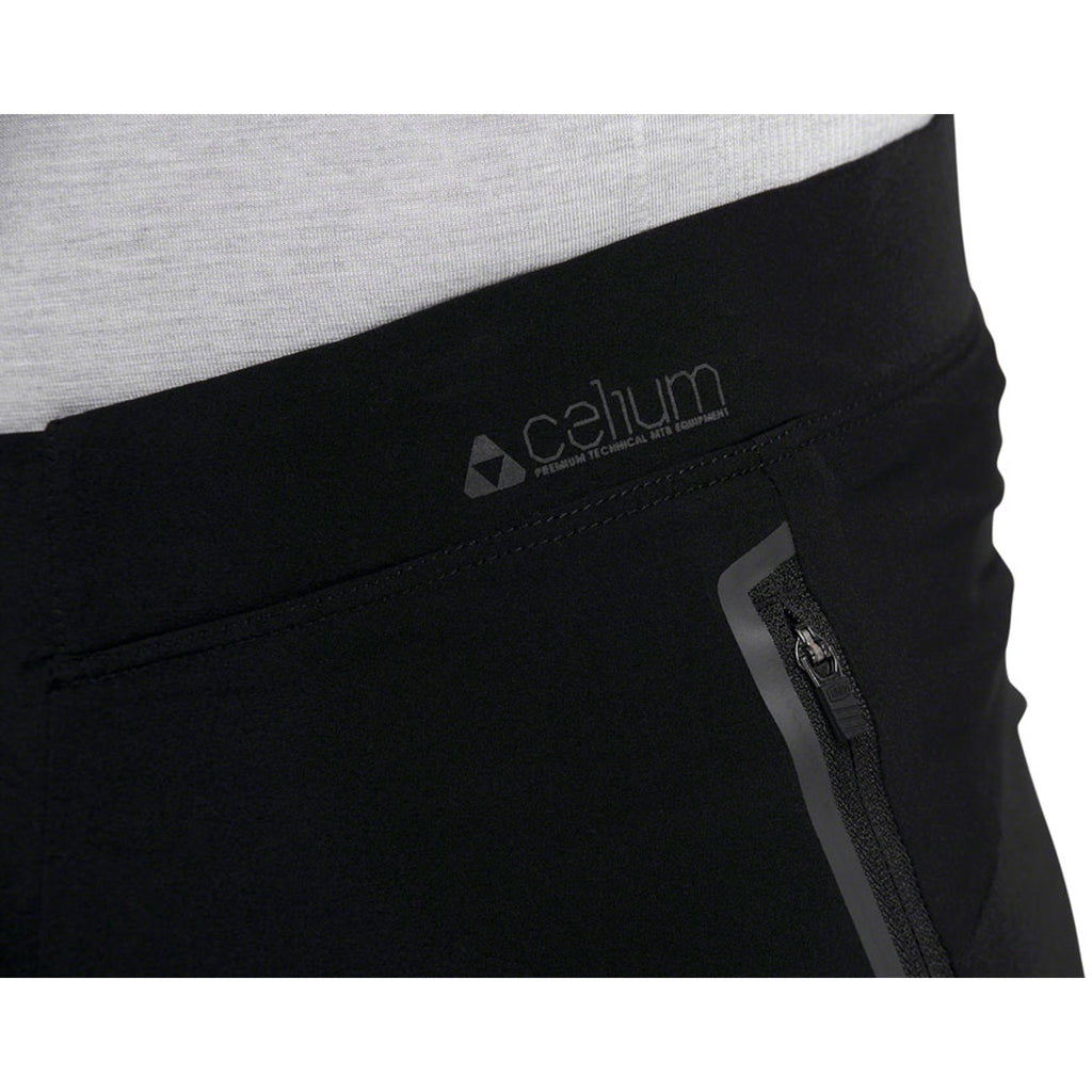 Celium Shorts