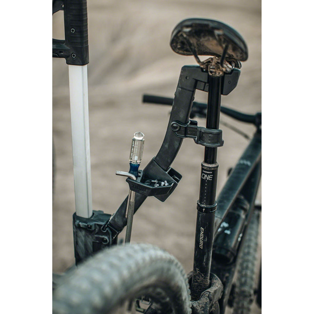 Verse Accessories - Verse Light and Plate Kit - Verse Transport Wheels
