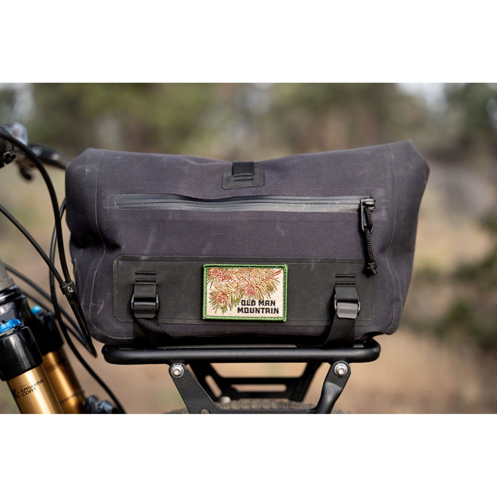 Juniper Trunk Bag - 7L, Black