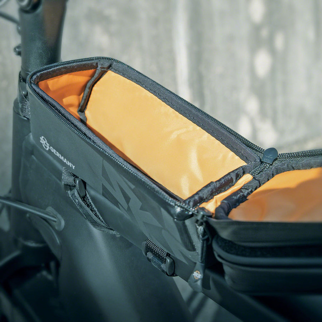 Explorer Smart Bag - 1.35L
