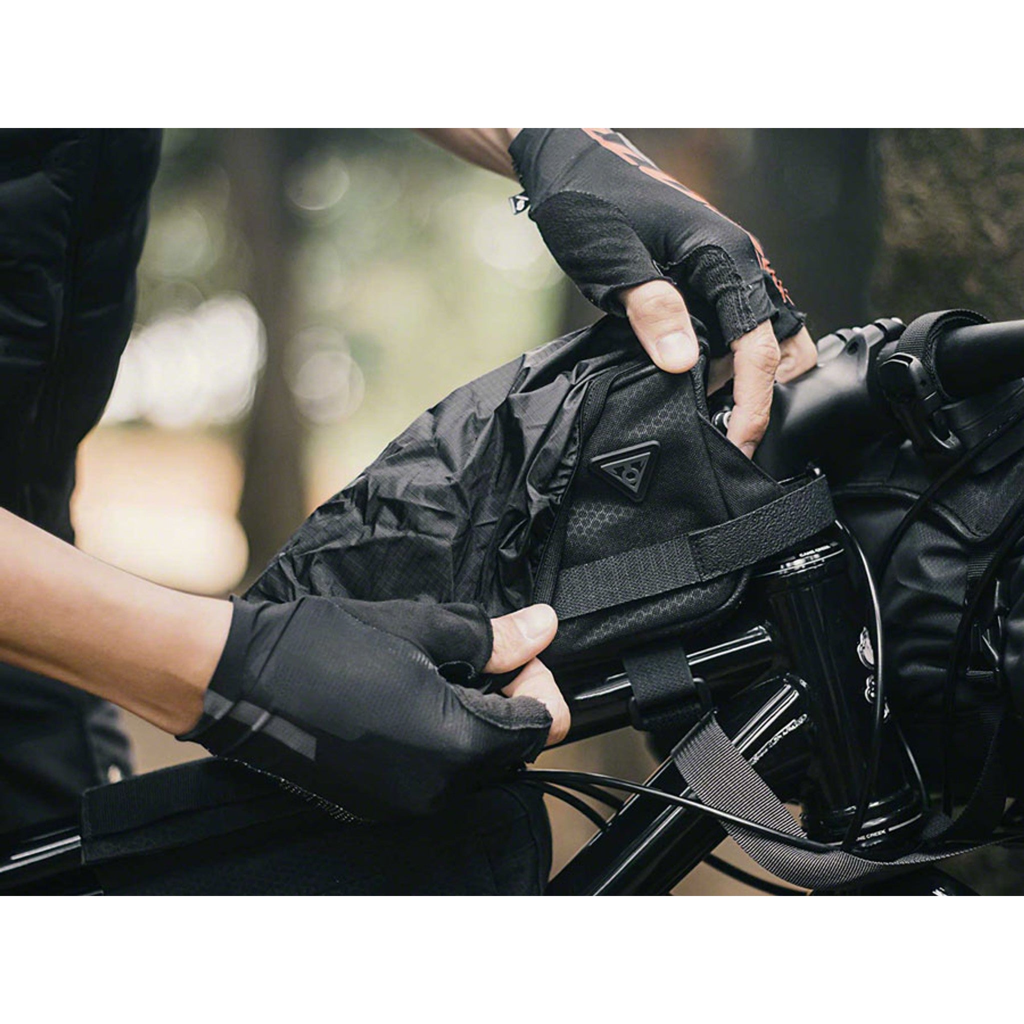 TopLoader Top Tube Bag - Strap-On, Black