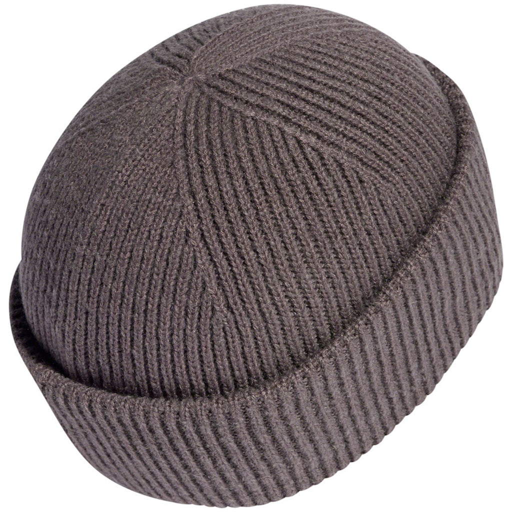 L Beanie