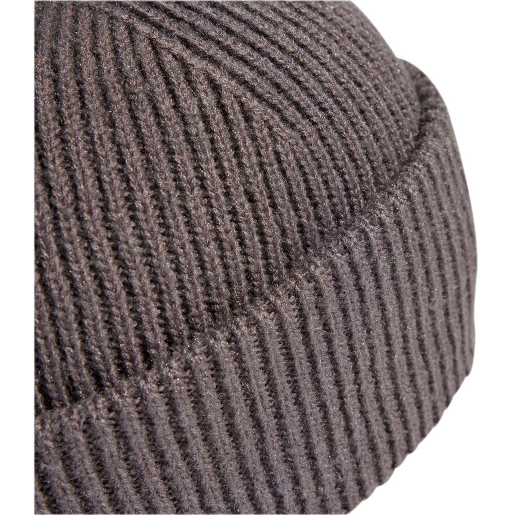 L Beanie