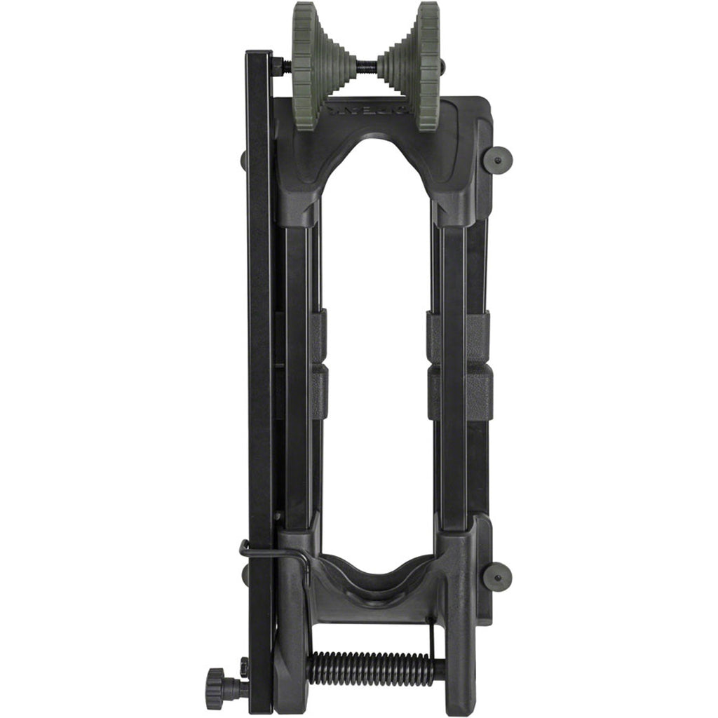 Lineup Display Stand Max