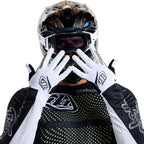 Air Gloves