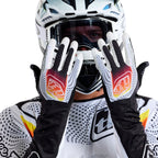 Air Gloves
