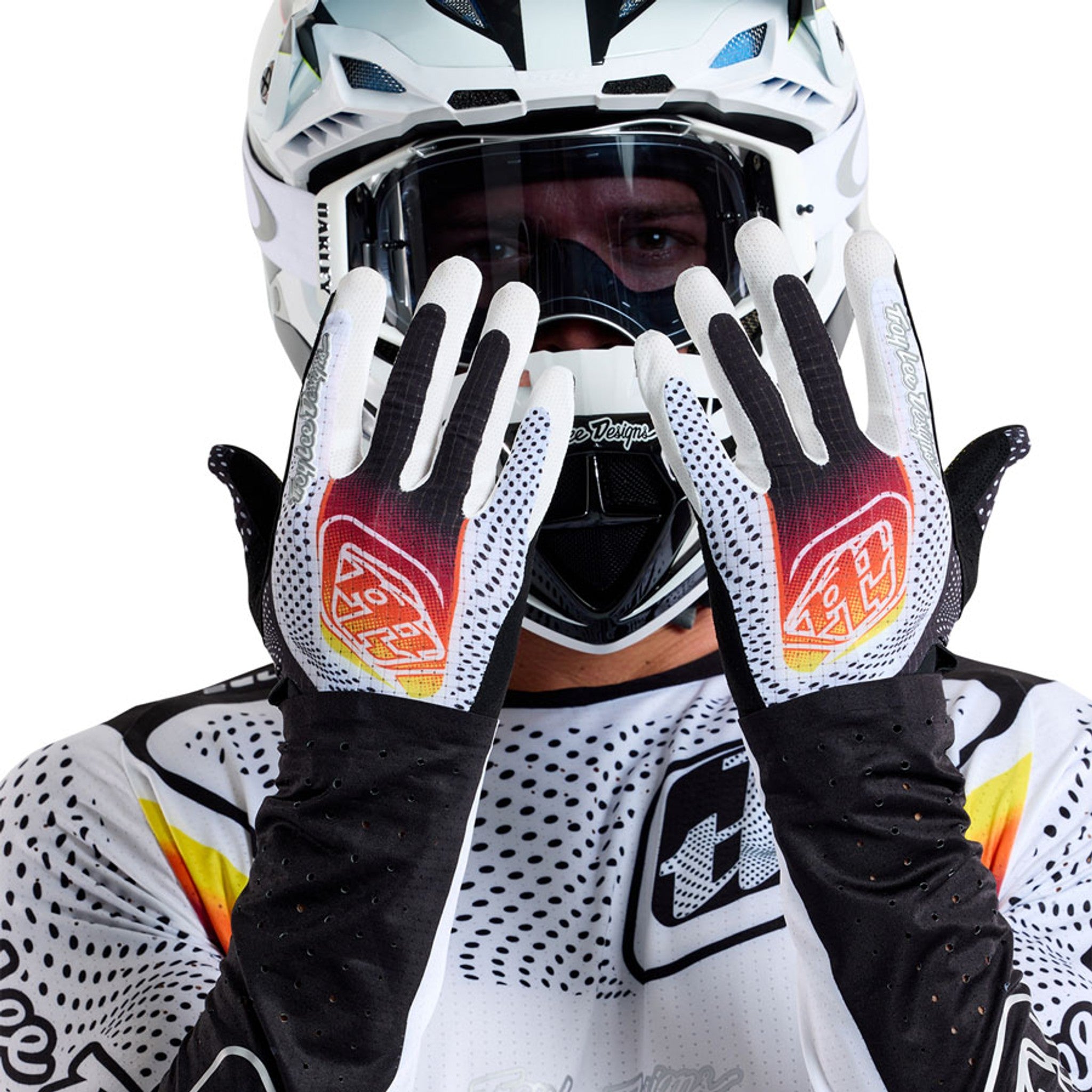 Air Gloves