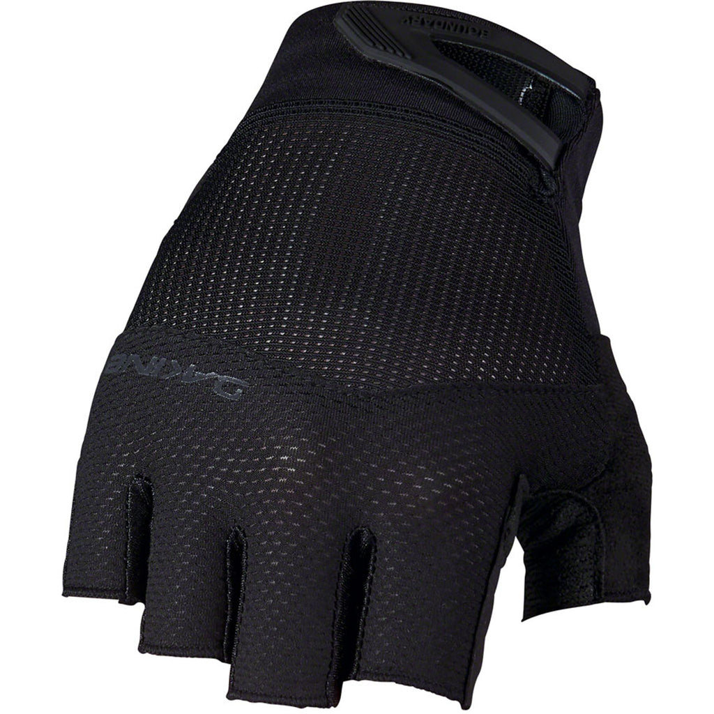 Boundary Gloves