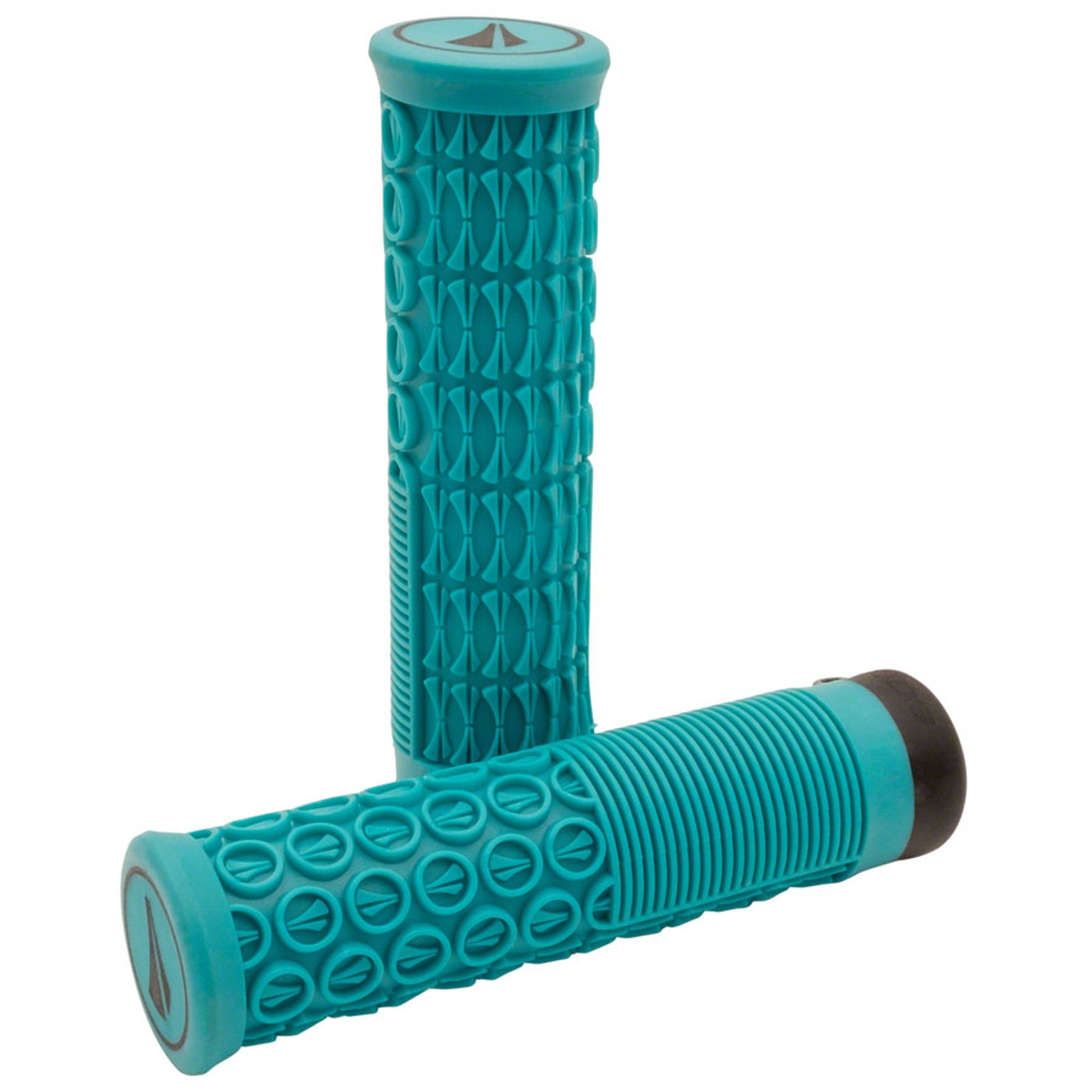 Thrice Grip