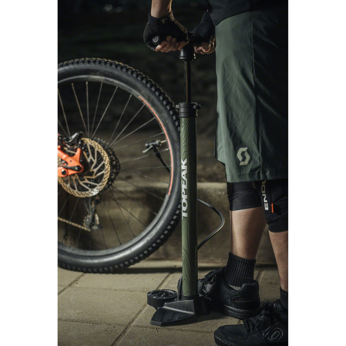 JoeBlow Mountain II Floor Pump