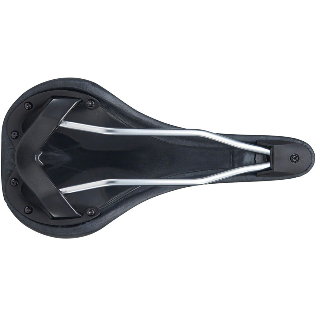 Classic Saddle