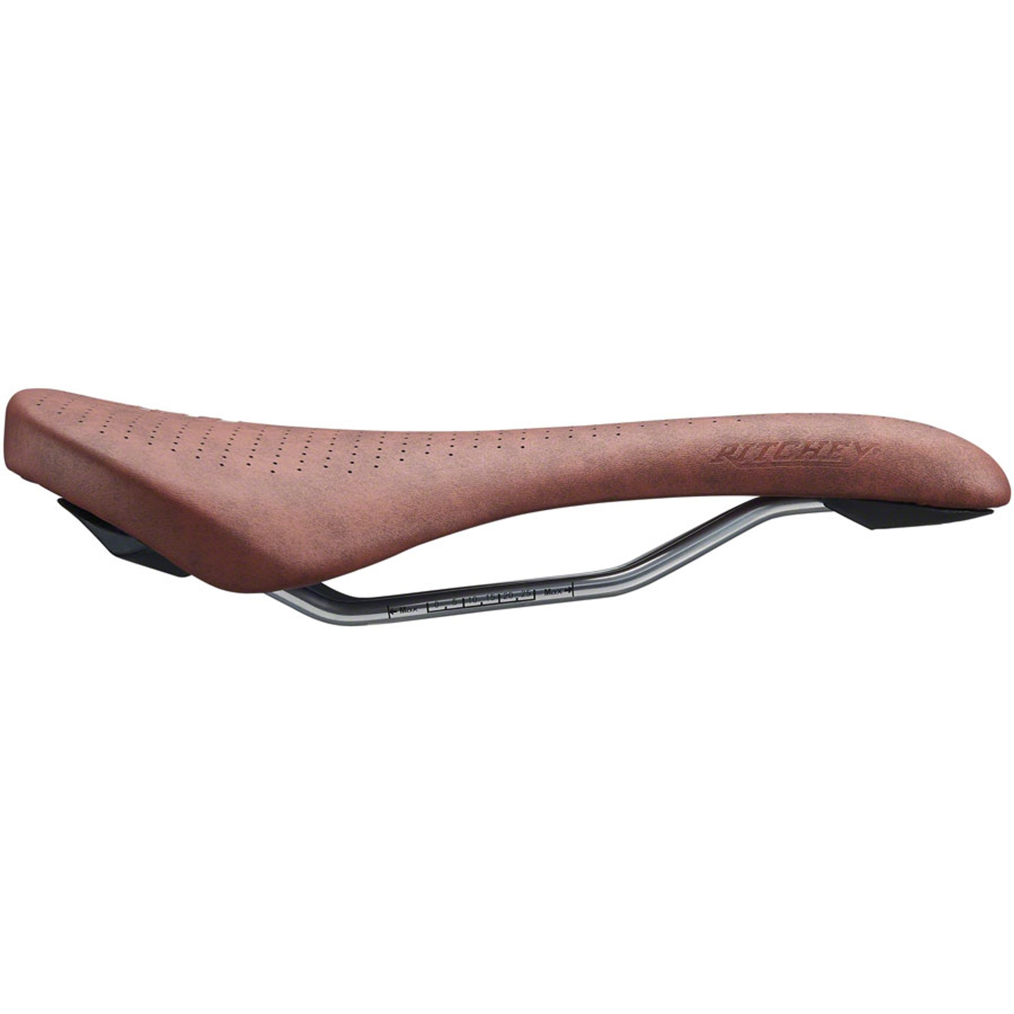 Classic Saddle