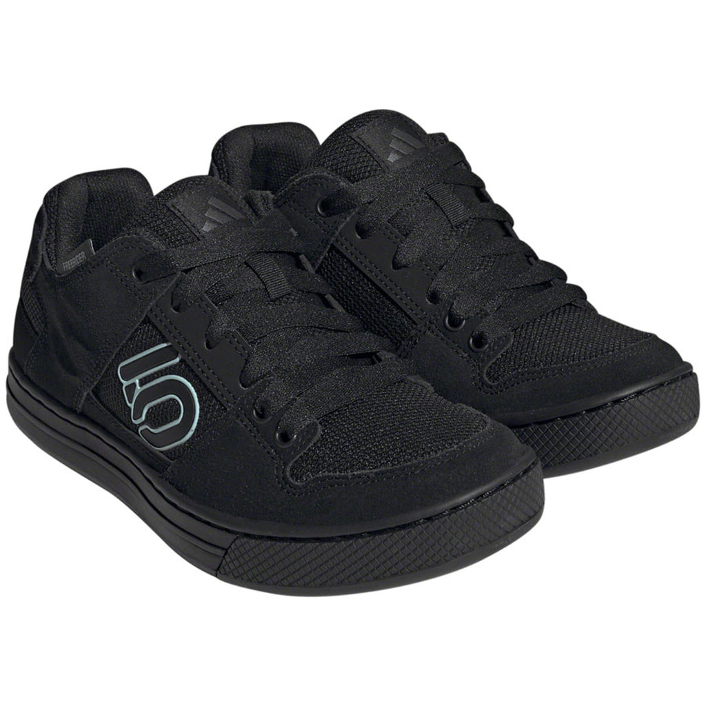 Freerider Flat Shoes - Women's, Core Black/Core Black/Gray Six