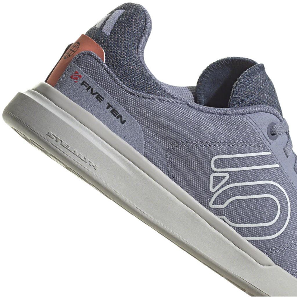 Sleuth DLX Canvas Flat Shoes - Women's, Silver Violet/Ftwr White/Coral Fusion