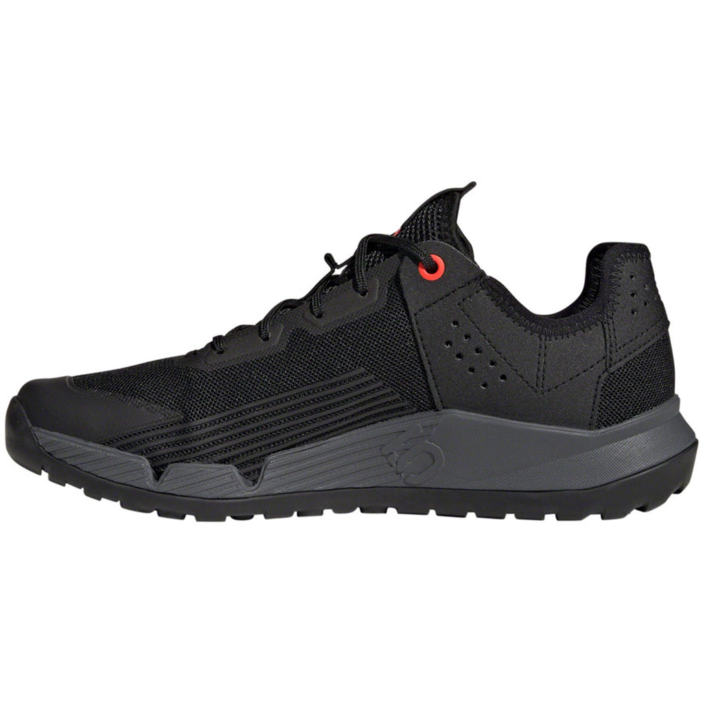 Trailcross LT Flat Shoes - Women's, Core Black/Gray Two/Solar Red