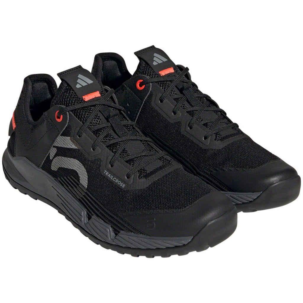 Trailcross LT Flat Shoes - Women's, Core Black/Gray Two/Solar Red