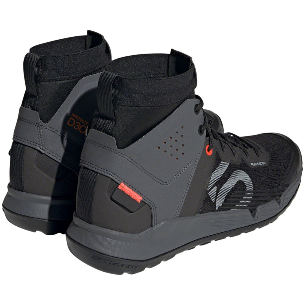 Trailcross Mid Pro Flat Shoes - Men's, Core Black / Grey Two / Solar Red