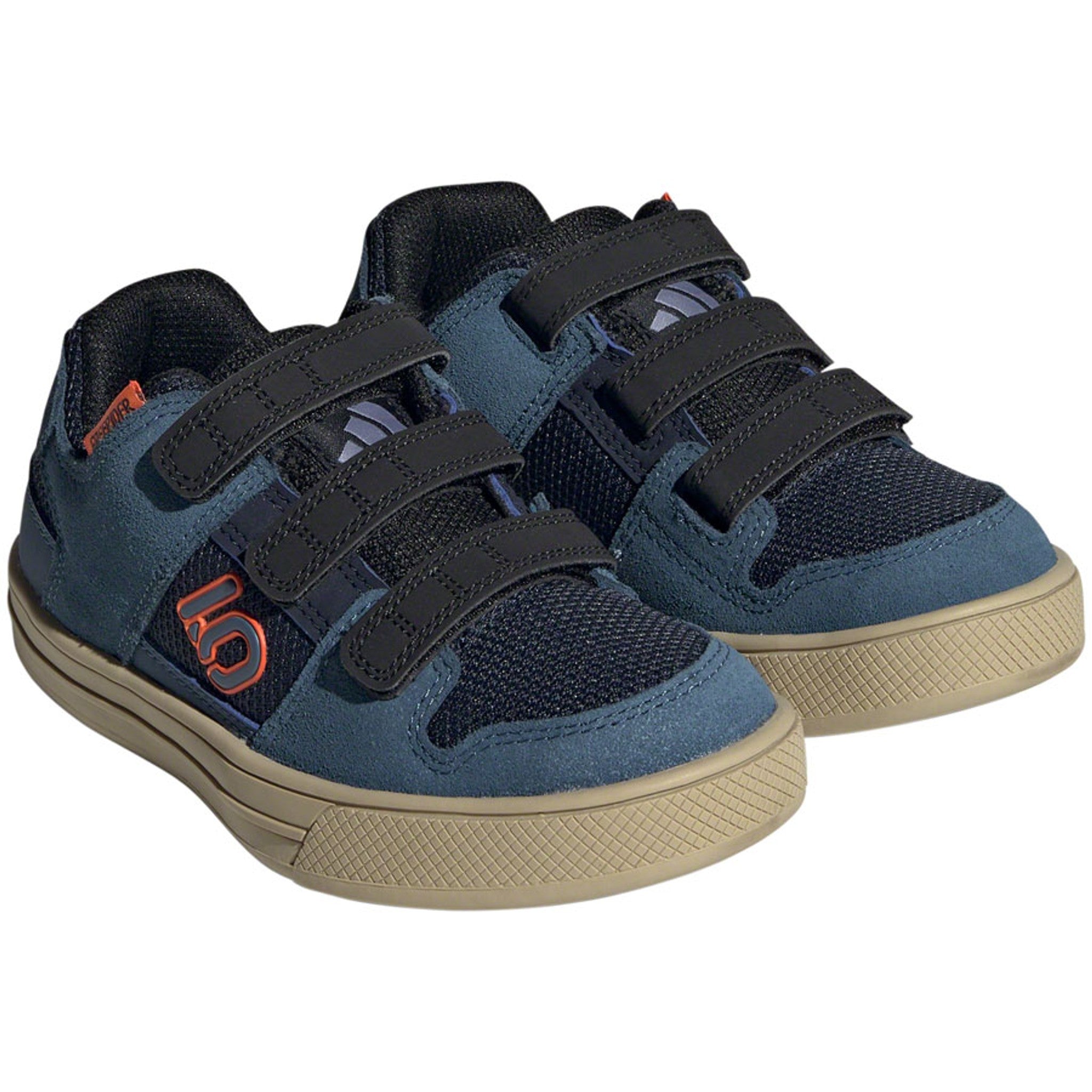 Trailcross LT Flat Shoes - Women's, Core Black/Gray Two/Solar Red