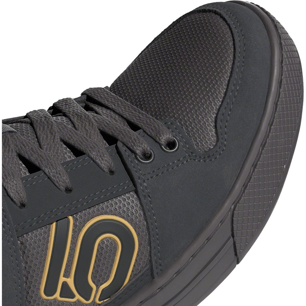 Freerider Flat Shoes - Men's, Charcoal/Oat/Carbon