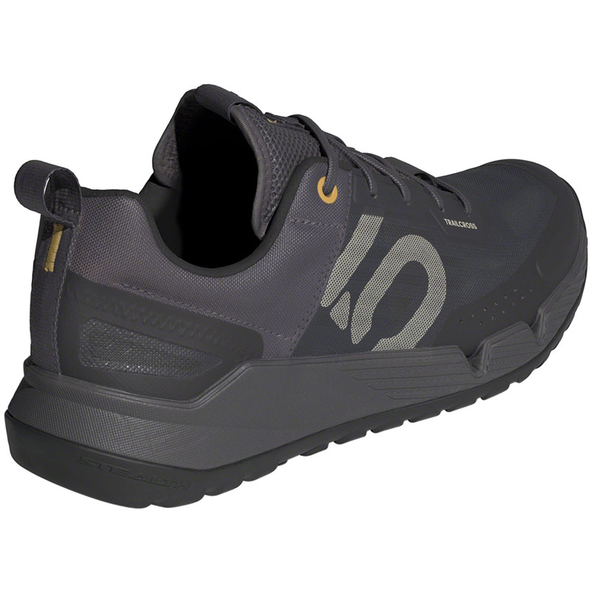 Trailcross LT Flat Shoes - Men's, Charcoal/Putty Gray/Oat
