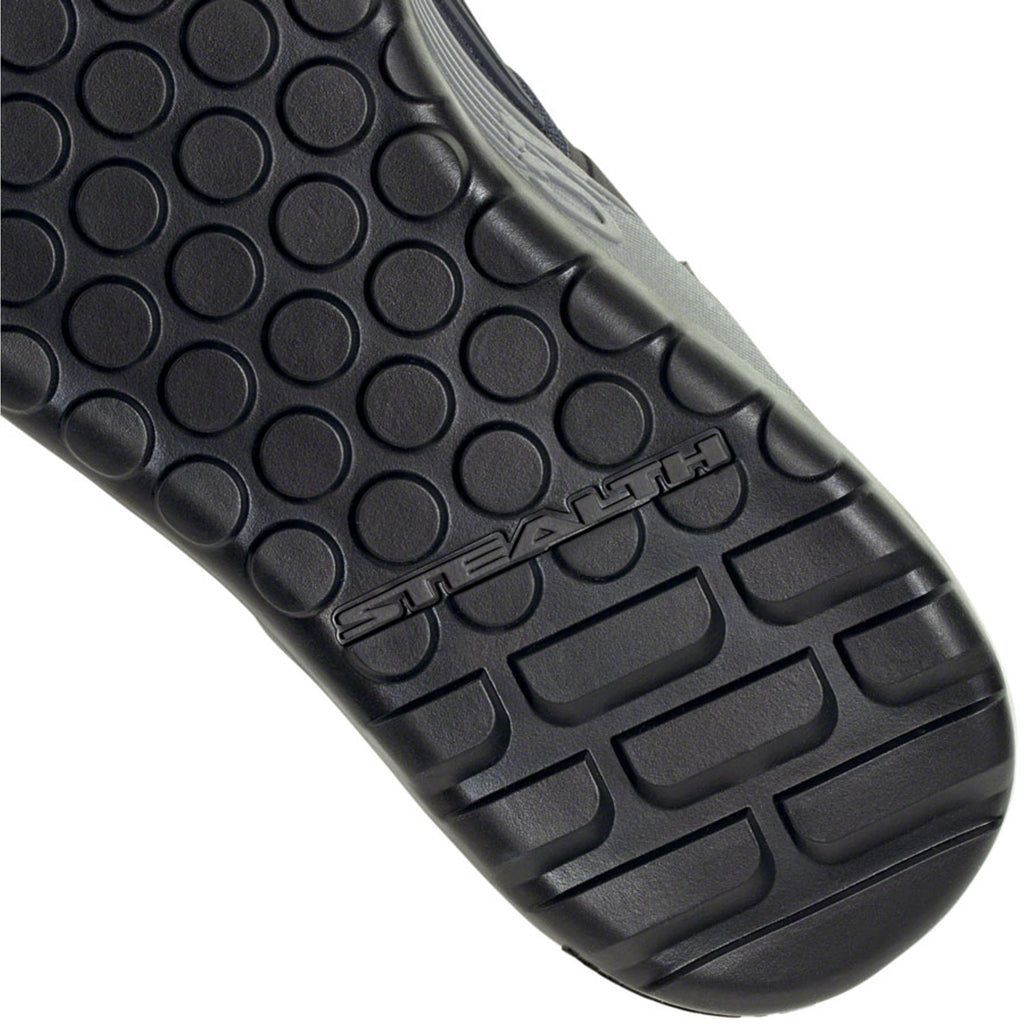 Trailcross Mid Pro Flat Shoes - Men's, Legend Ink/Gray Three/Coral Fusion