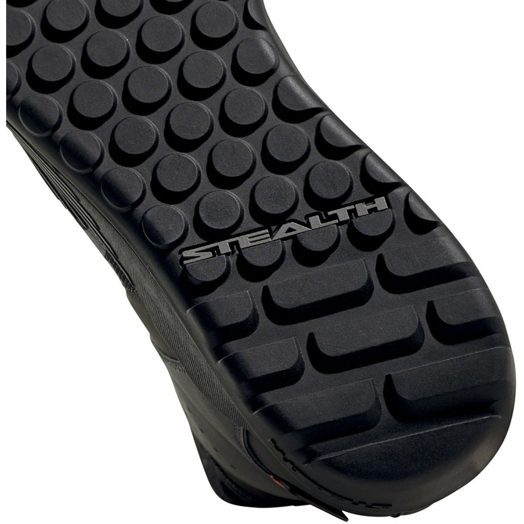 Trailcross Mid Pro Flat Shoes - Men's, Core Black / Grey Two / Solar Red