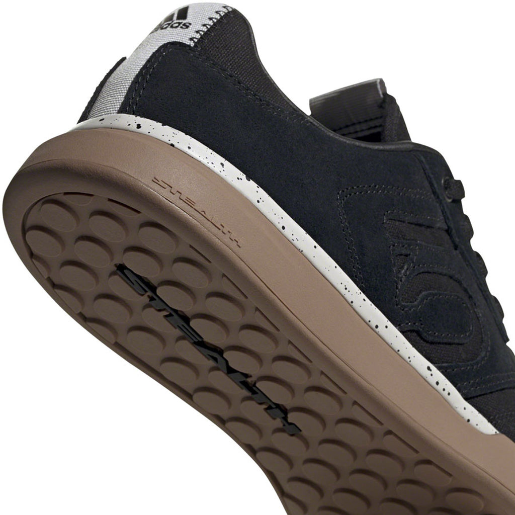 Sleuth Flat Shoes - Women's, Core Black / Core Black / Gum M2