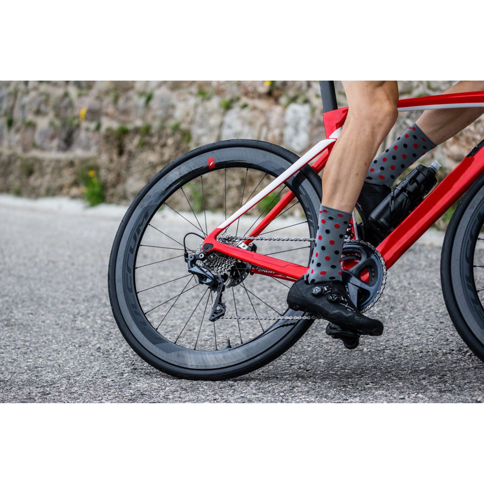 WIND 55 DB Rear Wheel - 700, 12 x 142mm, Center-Lock, HG 11, Black, 2-Way Fit